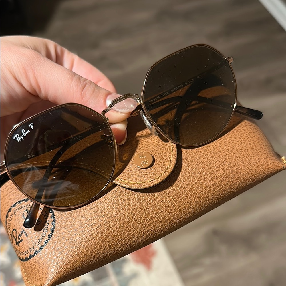 Ray-Ban Brown Sunglasses with Case